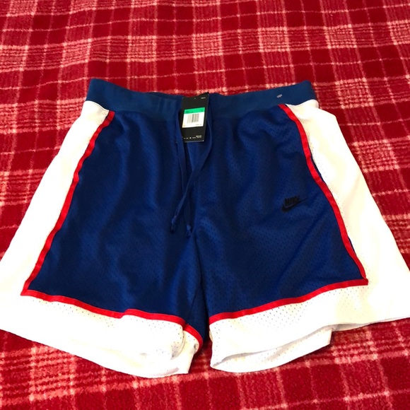 Nike Shorts | Nike Loose Fit Shorts Below The Knee Xl | Poshmark
